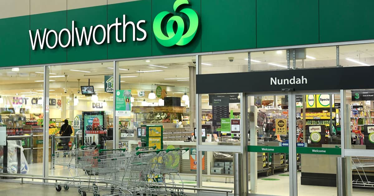 Secrets to stand out in a job interview at Woolworths